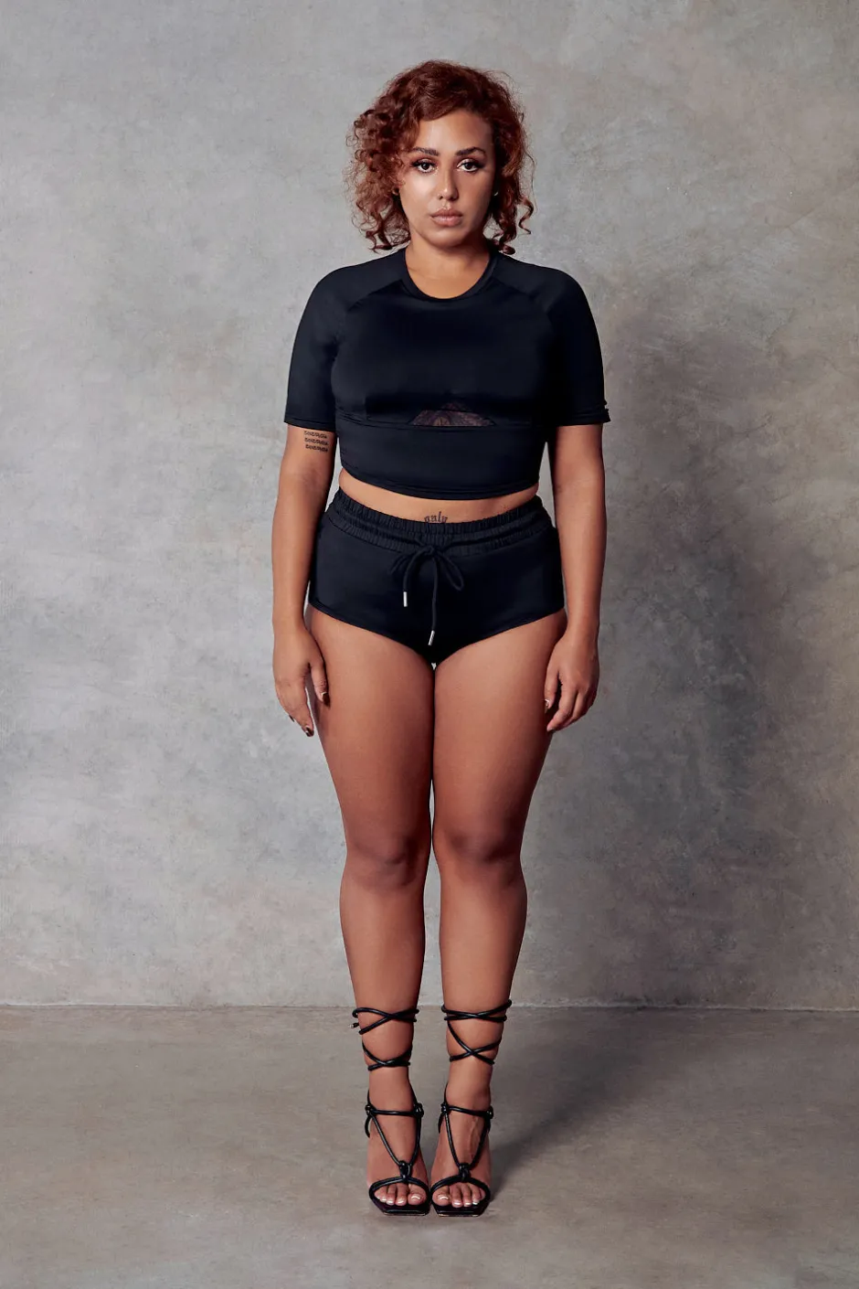 Tees & Tops*CXIX 119 Statement Crop Tee - Black