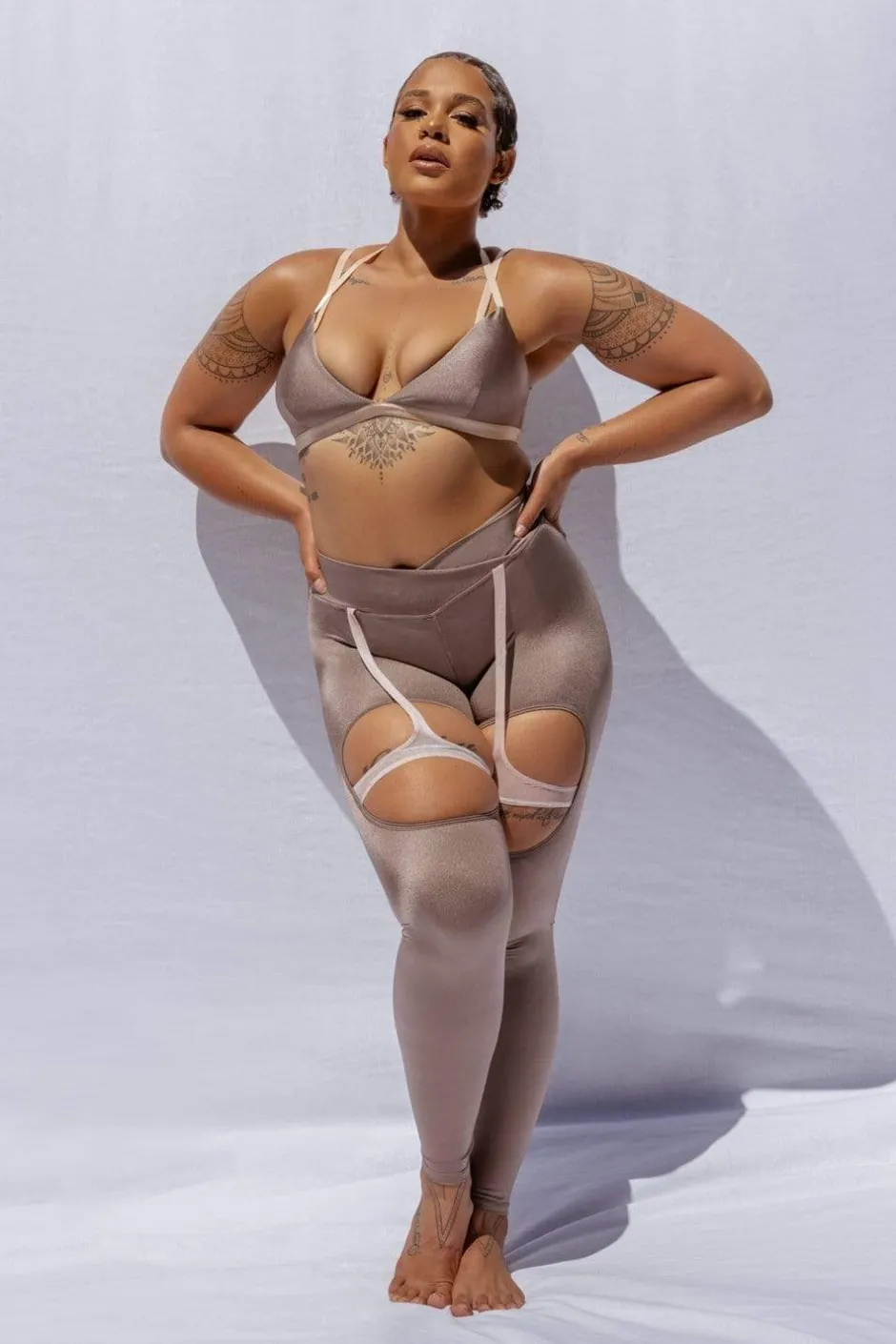 Leggings & Bikers*CXIX Confession Garter Leggings - Bronzed