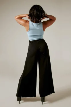 Tees & Tops*CXIX Creatures Crop Top - Powder Blue