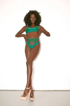 Tees & Tops*CXIX - Classique Triangle Bralette - Emerald