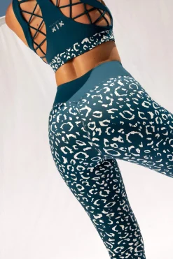 Gecko Grip™ Apparel*CXIX Gecko Grip™ Leggings: Twilight Leopard