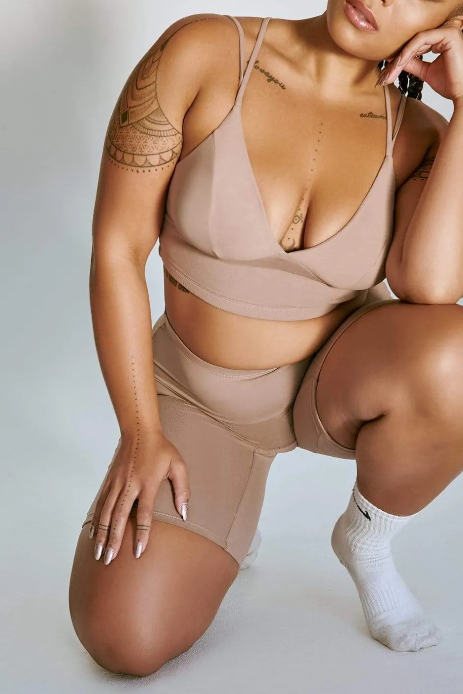 Tees & Tops*CXIX Luxlounge Triangle Top - Taupe