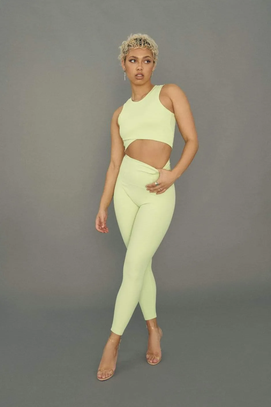Leggings & Bikers*CXIX Move It Ribbed Corset Leggings - Appletini