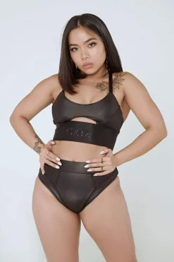 Tees & Tops*CXIX Riding Solo Sports Bra - Black