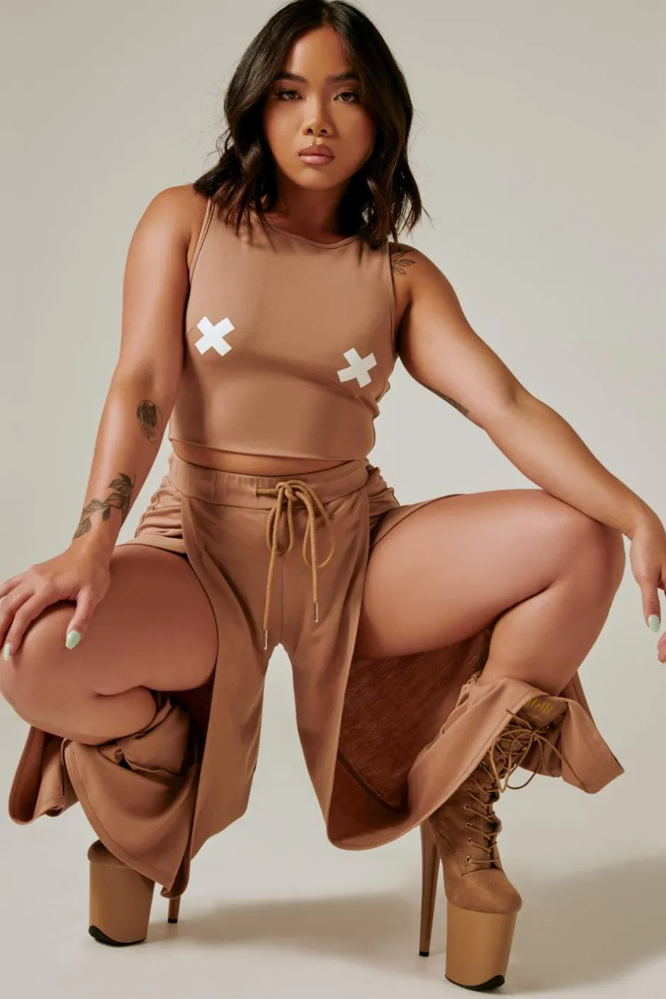 Tees & Tops*CXIX Xx Crop Top - Sand